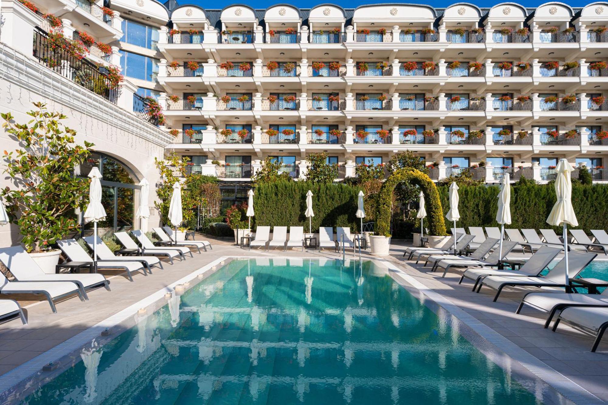 Casa Di Fiore Spa And Medical Hotel, Mineral Pools & Private Beach 克兰内沃 外观 照片